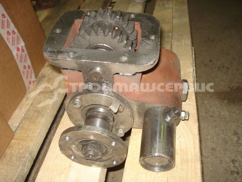 Коробка отбора мощности (фланец под кардан) КО-829.02.02.000-06Z