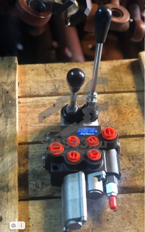 Гидрораспределитель 2Р401А1К16 GkZ1 c плавающей секцией