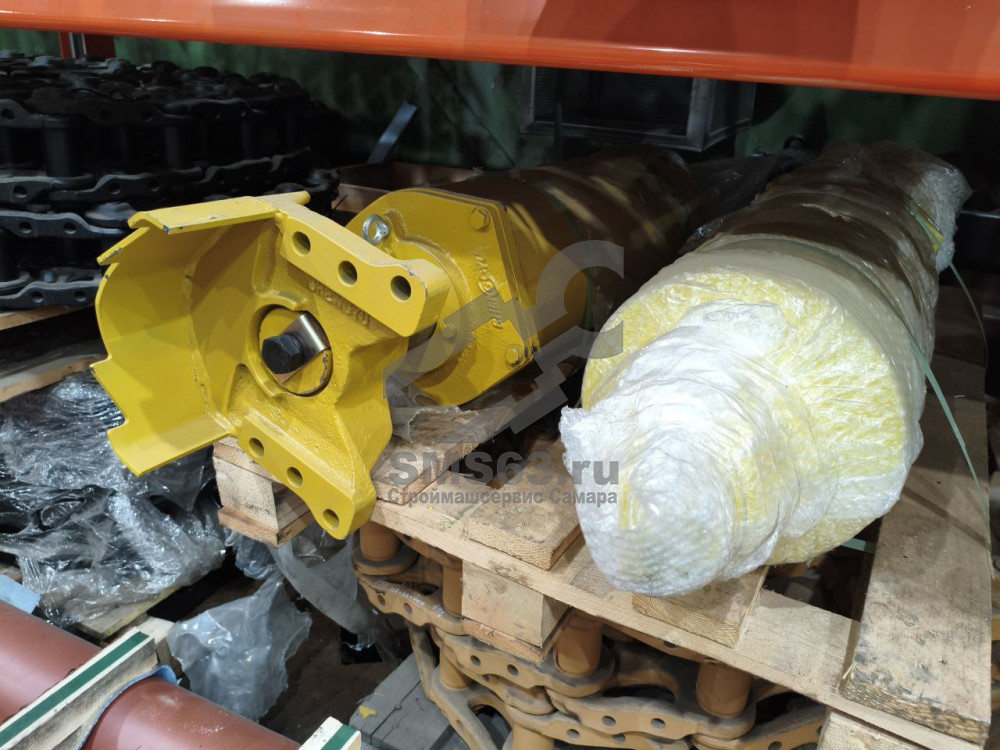 Натяжитель цепи D65PX-15 D85ESS 14X-30-00530