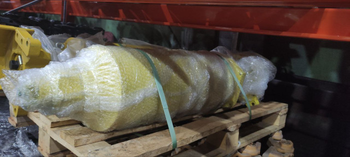 Натяжитель цепи D65PX-15 D85ESS 14X-30-00530