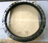 Поворотный круг R250LC-7 (81EN-00052)