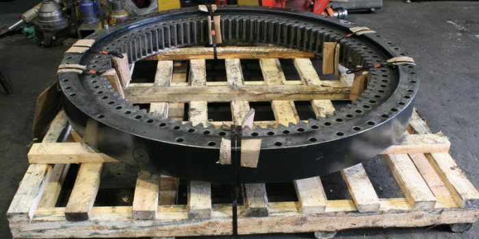 Поворотный круг ZX450-3 (9247287)
