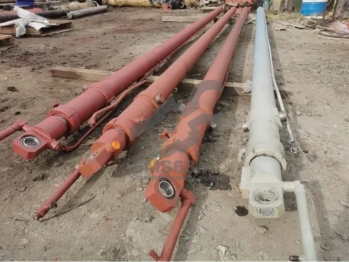 ЦГ-125.100х6000.31 Гидроцилиндр выдвижения секции стрелы (КС-45717.63.900-2)