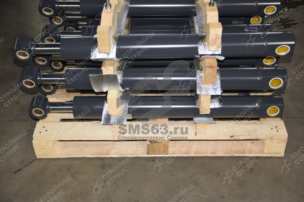 Гидроцилиндр ковша CASE 695SR  87432504 ЦГ-80.50х805.22