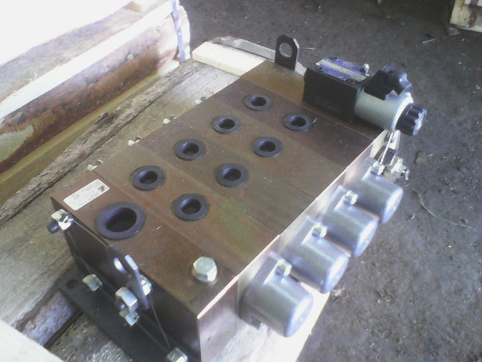 7РЭ80М-КЭА (24в) (РЭМ60К-07-24В) Гидрораспределитель